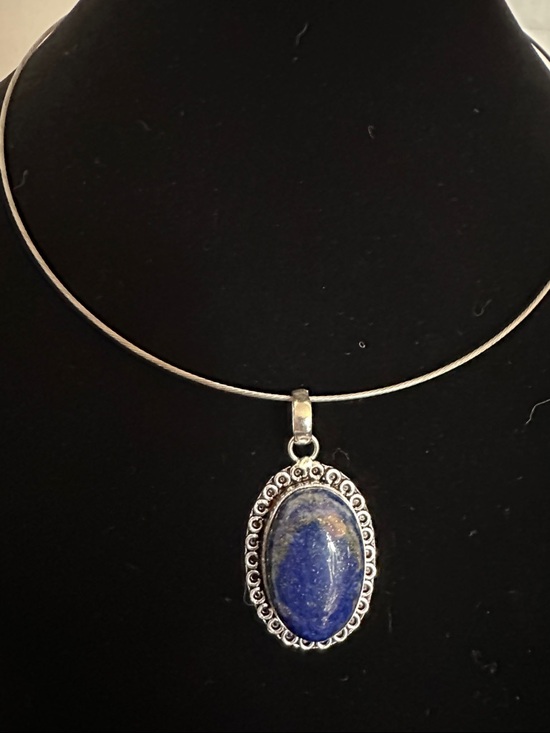 Artisan Jewelry - Lapis Lazuli Silver Plated Oval Pendant Choker Necklace